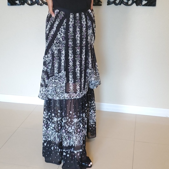 Beautiful chiffon tier skirt brand new - Picture 3 of 5